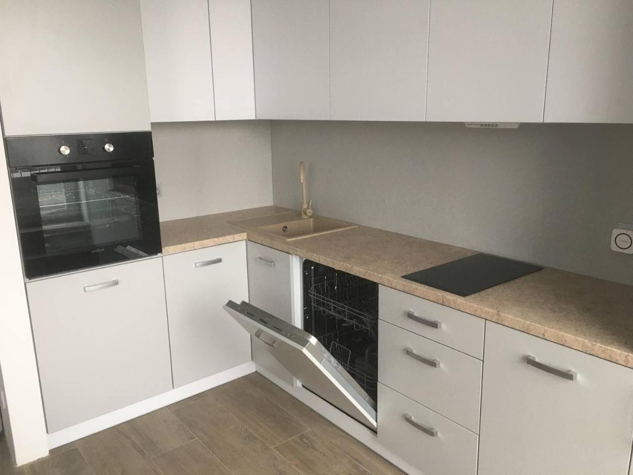 Apartplus - Затишні Апартаменти Dnipro Luaran gambar